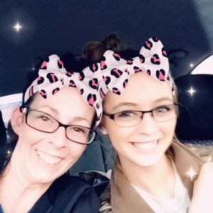 Meet your Posher, Chastity